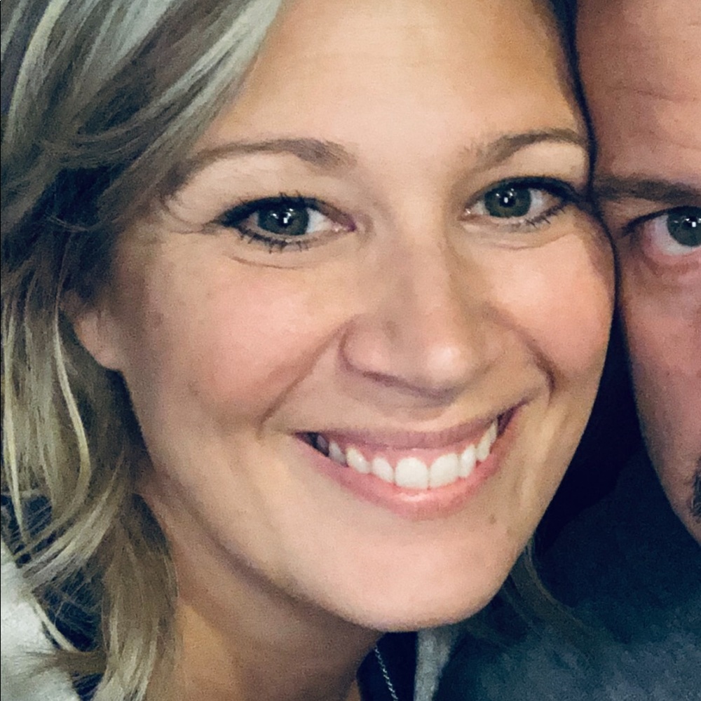 Meet your Posher, Christina